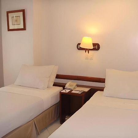 Soledad Suites Panglao Exterior foto